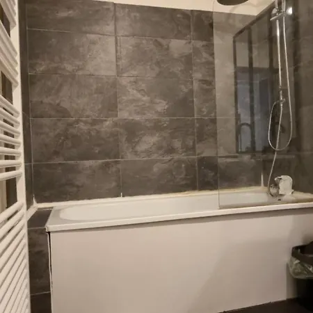 T4 Renove 95 M2 Cosy Confort ! Appartement Anzin